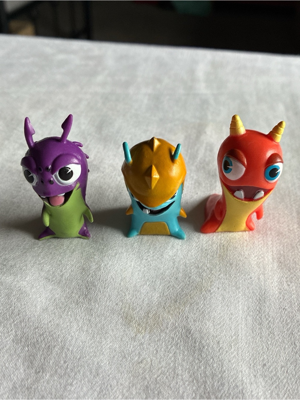 Slugterra Lot Colorful  Figurine Trio - Purple, Teal & Orange Playset